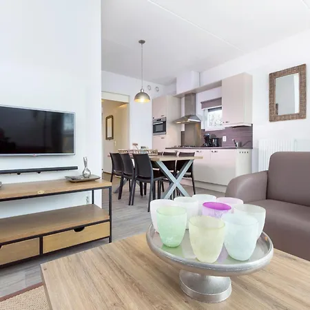 Holiday home Detached, Single-storey Just Steps From The Sea Ouddorp